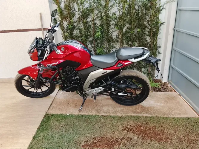 FAZER 250
