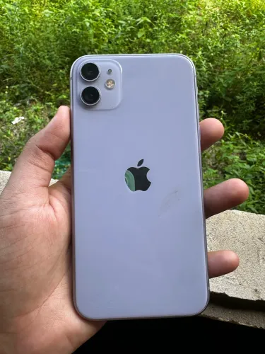 iPhone 11