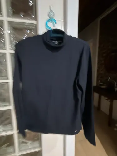 Blusa Tommy Hilfiger azul marinho g novíssima