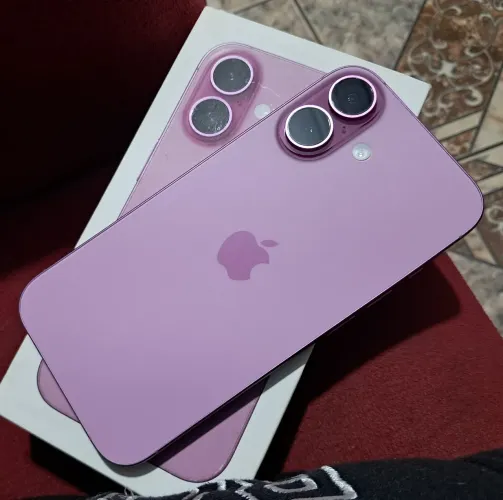 Iphone 16 LINDO ..Impecável, caixa documento e acessórios