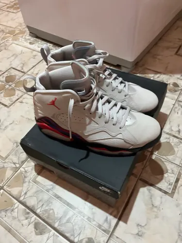 Tênis jordan mvp
