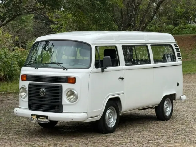 Volkswagen Kombi Standard 1.4 MI Total Flex 8V 2014