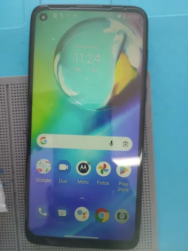 Moto G8 power 