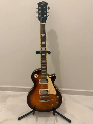 Guitarra Les Paul SX Sunburst Impecável