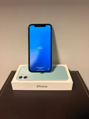 iPhone 11 64GB - USADO