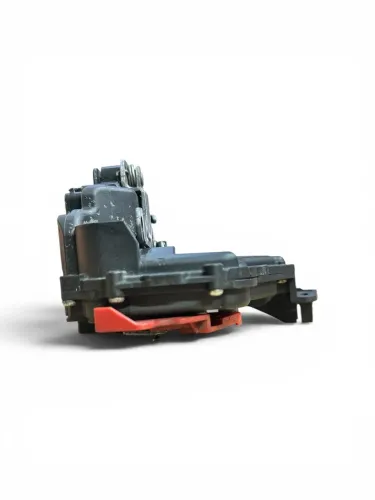 Fechadura Dianteira Esquerda VW Jetta Golf 2006 A 2011