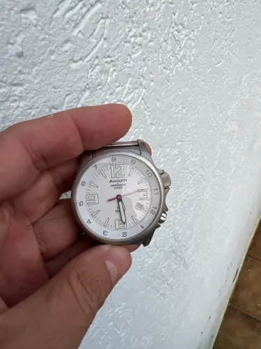 Relógio Akium sem pulseira