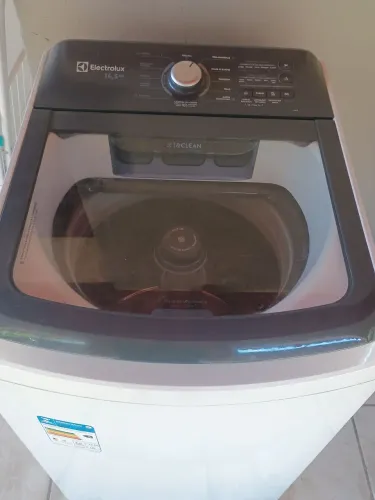 Máquina de lavar eletrolux