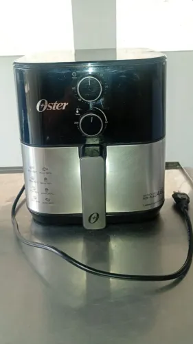 Air fryer Oster 4,6 litros 