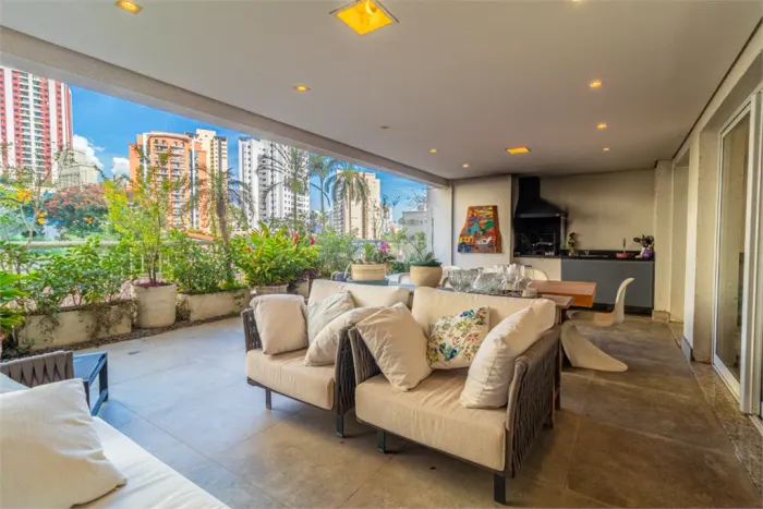 Apartamento à venda com 3 suítes no condomínio Quartier Vila Mascote, São Paulo - SP