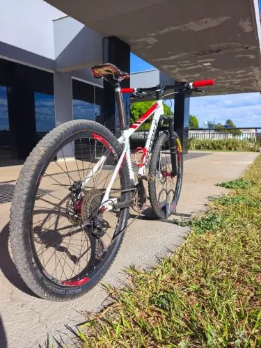 Bike cannondale trail sixx
