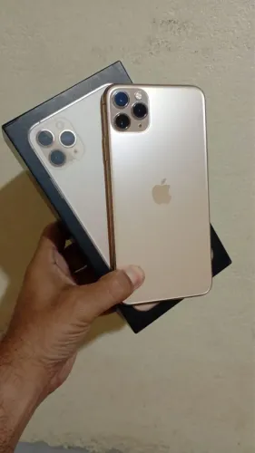 Vendo ou troco iPhone 11 Pro Max 256gb!