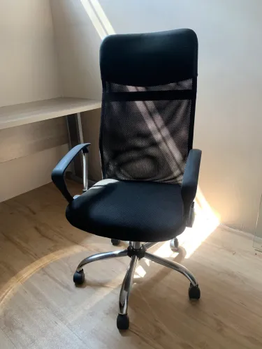 Cadeira de Escritório Presidente Ergonomica em Tela Mesh