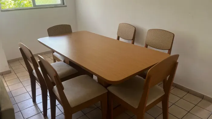 Mesa de jantar! 6 lugares