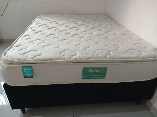 Cama box casal
