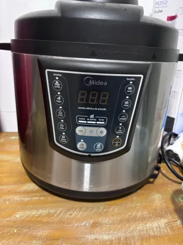 Vendo panela de pressão elétrica midea