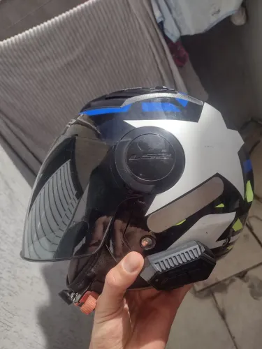 Capacete LS2 aberto