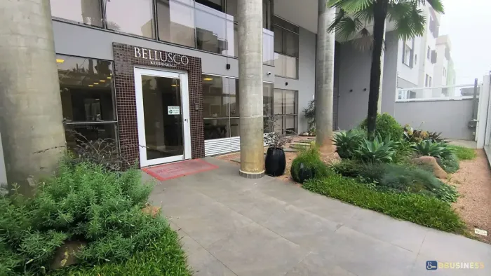Apartamento à venda com 2 dormitórios, sendo 1 suíte, 2 vagas, Panazzolo, Caxias do Sul, R