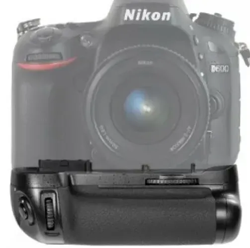 Grip Nikon Para D600 E D610 Mb-d14 Perfeito Estado (Usado)