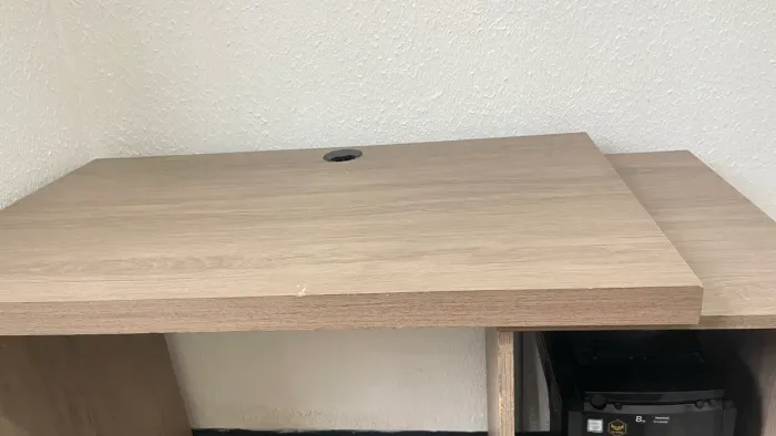 Vendo essa mesa de escritório