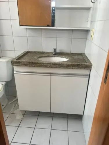 Móveis de Banheiro e Bancada de Granito
