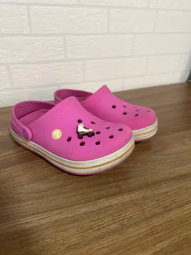 Crocs Júnior feminina