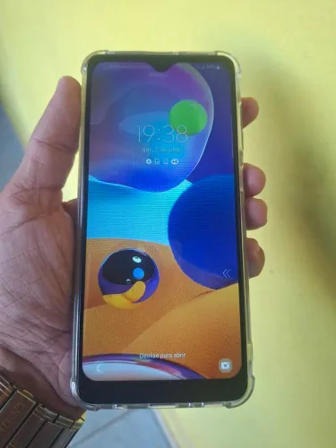 Samsung A31 128gb,com capinha, película e carregador.