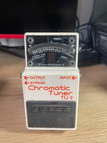 Pedal Afinador Boss TU-3 Chromatic Tuner - Guitarra e Baixo