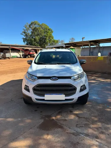 Ford Ecosport Freestyle 1.6 16V Flex 5P 2014