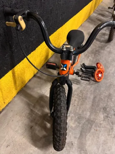 Bicicleta B-Twin aro 14