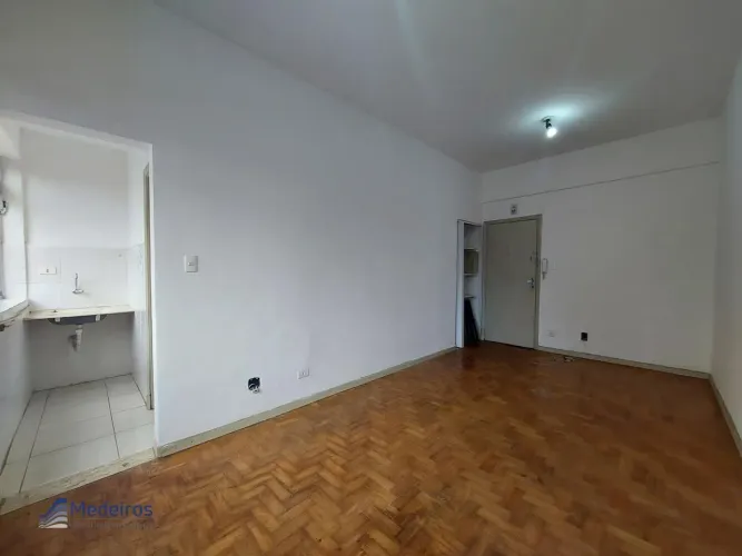 KITINET/QUARTO SEMI MOBILIADA, 27M2, NOVE DE JULHO, PROX AO METRÔ ANHANGABAÚ E TERM BANDEI