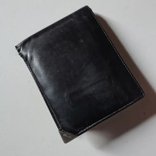Carteira Prada couro masculina