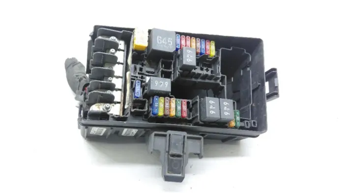 Caixa Fusíveis Vw Taos Tsi 1.4 2023 2024 5q0937125b
