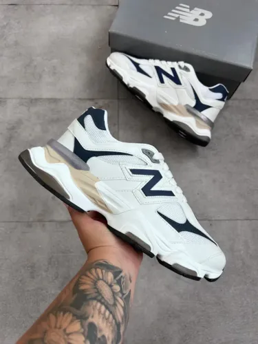Tênis New Balance 9060 Couro Premium Cor: Branco/Azul Escuro - Disponível 38 AO 43