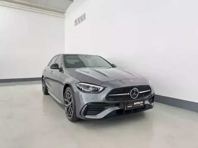 Mercedes-Benz C-300 AMG Line EQ Boost 2.0 TB Aut. 2026
