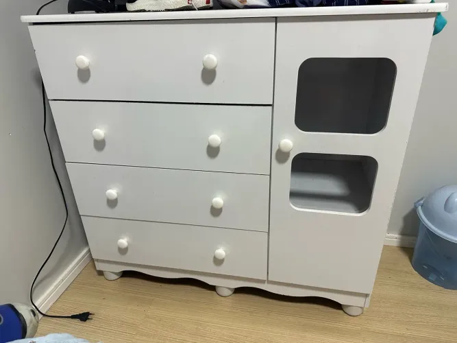 Vendo cômoda infantil