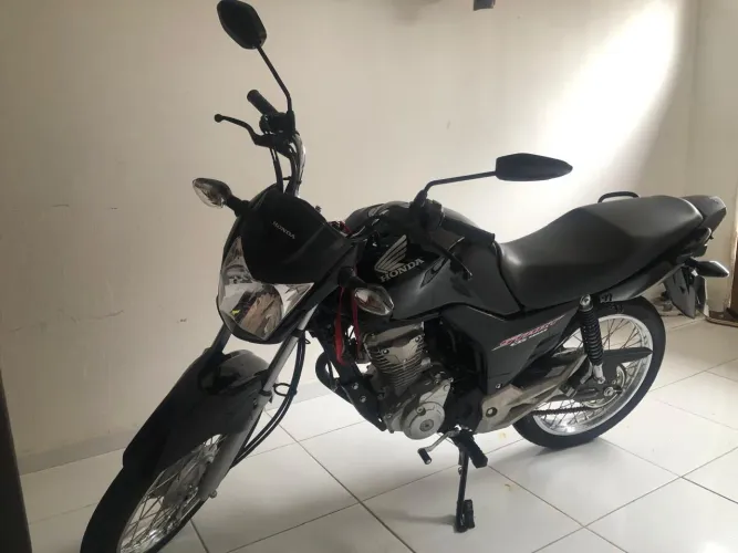 CG 160 START 2024 , UNICA DONA , POUCA QUILOMETRAGEM.VENDE-SE