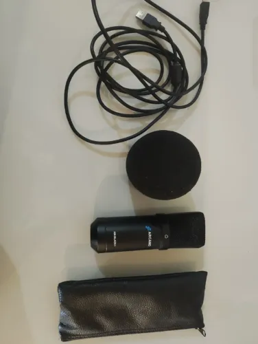 Arcano AM-BLACK-1 (Versão USB) + Espuma protetora