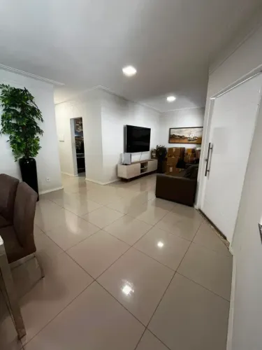 LOCAÇÃO | CASA DUPLEX NO QUINTAS DO CALHAU