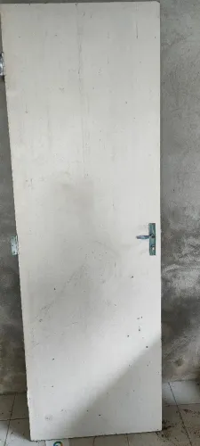 Porta Madeira c/ Fechadura - Usada Boa