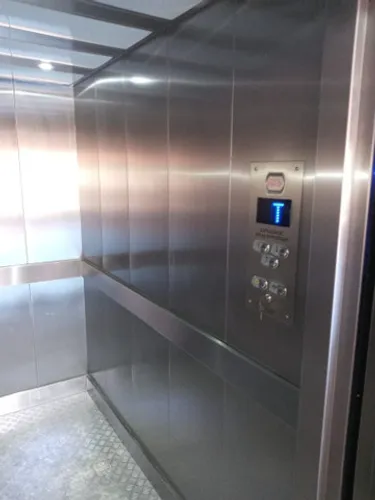 Serviço de elevadores em geral 