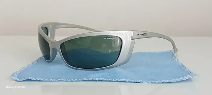 R$450,00 Óculos Arnette mod Gritty 4008, Prata, Relíquia.