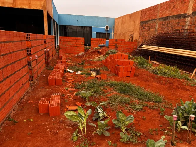 Construção ou reforma é Antonio construções