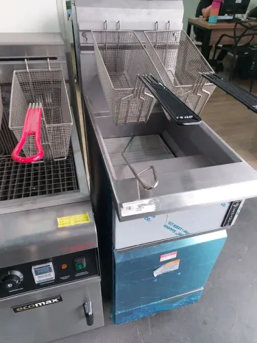Fritadeira a gás 20l alta produção Venâncio 