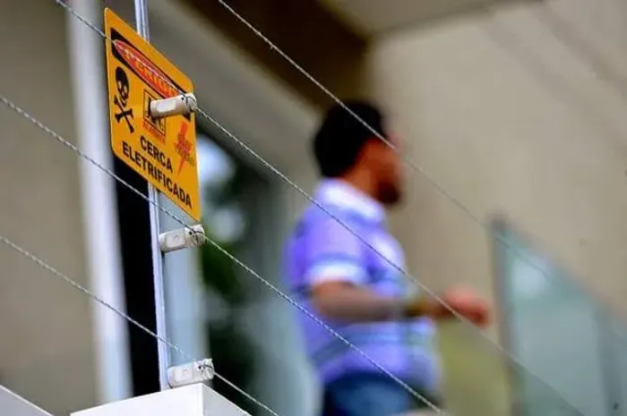 Segurança Potencializada: Cerca Elétrica de Alta Performance