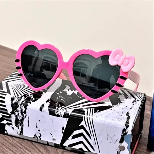 (Aceito cartão) Óculos Coração Infantil Preto, Armação RosaUV400