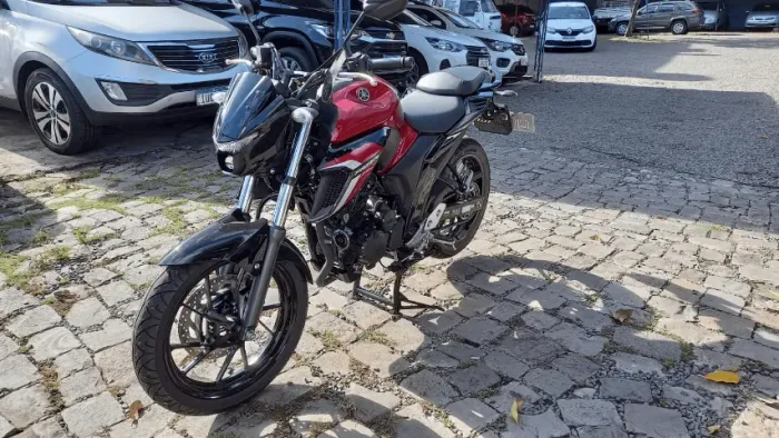 yamaha fz25 fazer unico dono com 195 km