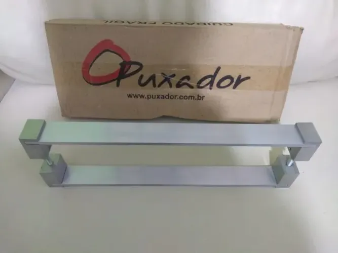 Vendo Puxador Luxo para Porta de Madeira, Vidro e Metal