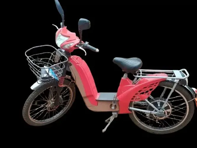 Vendo bicicleta elétrica usada poucas vezes 