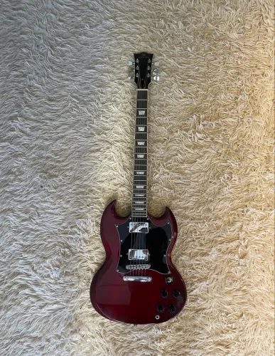 A Lendária Guitarra de Angus Young 